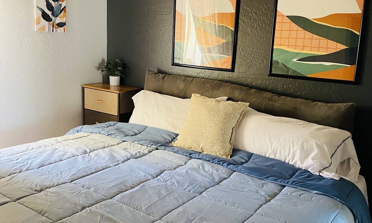 Surprise Condo | 1 bedroom 1 bath entire condominium 5 minutes to spring training