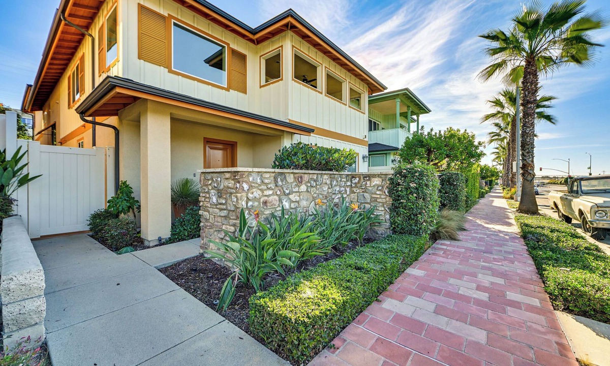San Clemente House | 1 Mi to Beach! San Clemente Gem w/Rooftop Patios