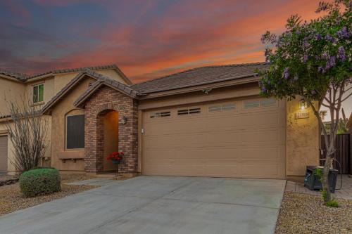 Crossriver House | 119TH Sun City