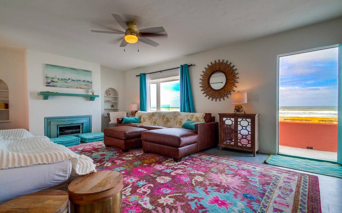 Central Mission Beach House | 179 m² House ∙ 3 bedrooms ∙ 10 guests