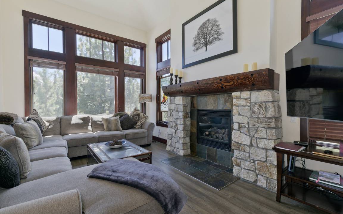 Mammoth Lakes Condo | 185 m² Condo ∙ 3 bedrooms ∙ 10 guests