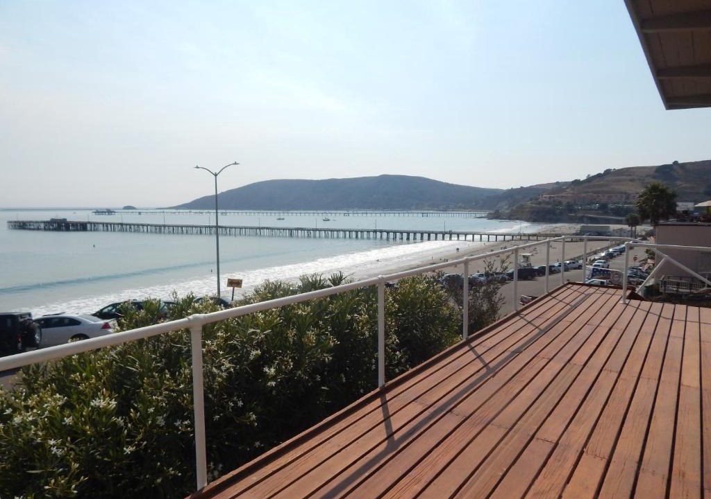 Avila Beach House | 196 Front Street