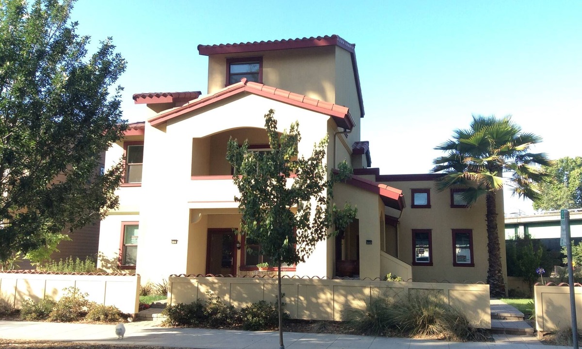 Downtown Sacramento Villa | 2 Bed Villa heart of Downtown