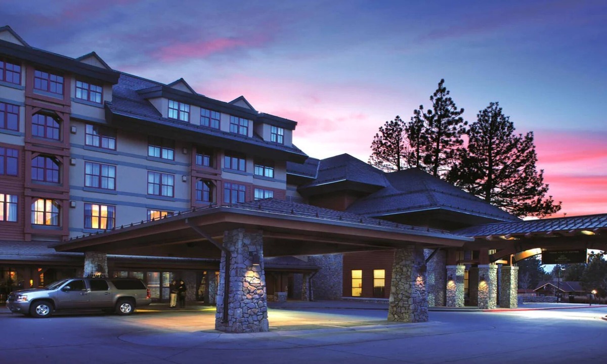 South Lake Tahoe Resort | 2 Bedroom - Marriott's Timber Lodge Tahoe - Full Resort Access
