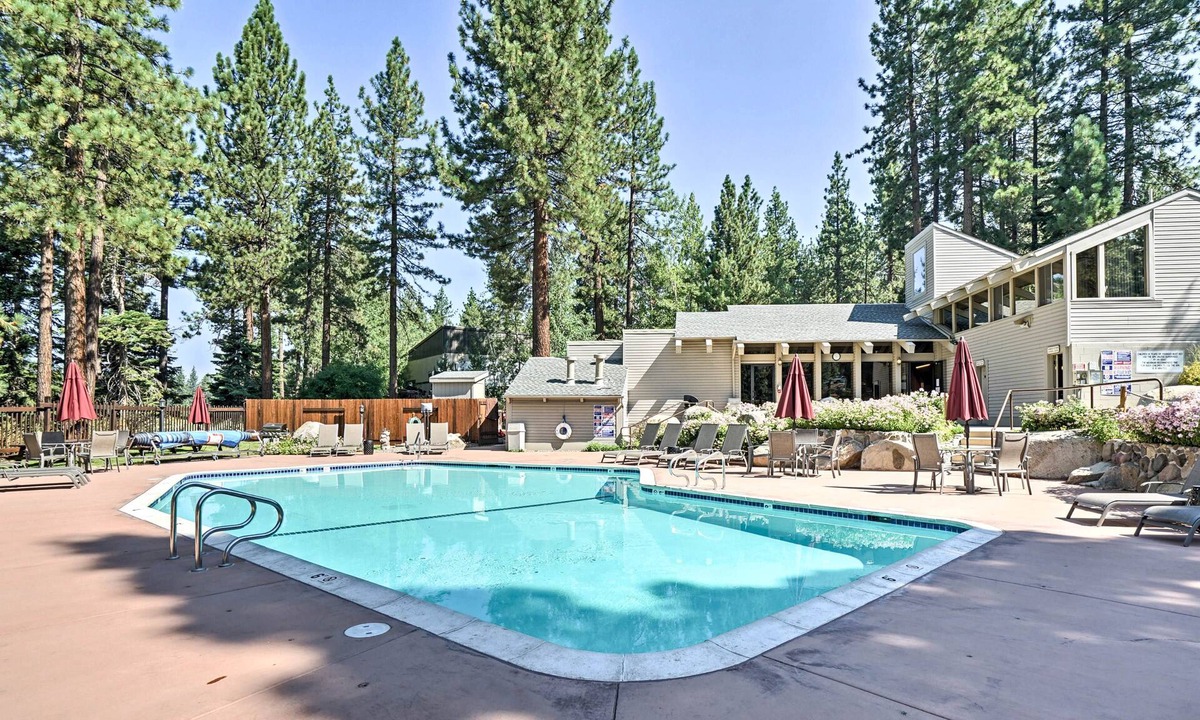 Zephyr Cove House | 2 Mi to Heavenly Mtn Resort: Retreat w/ Sauna!