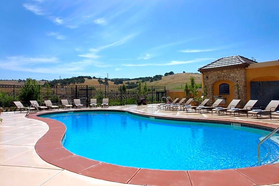 El Dorado Hills Hotel | 2-Star Hotel ∙ Holiday Inn Express Hotel & Suites El Dorado Hills, an IHG Hotel