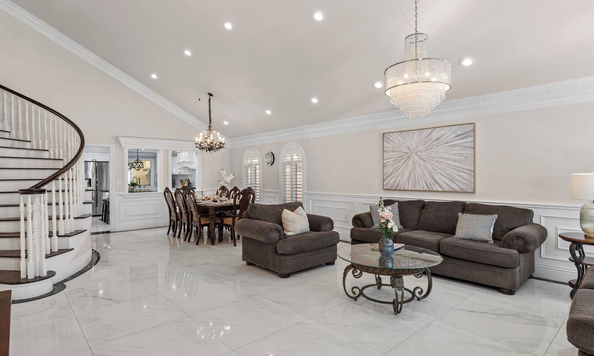 Mount Wilson Villa | 20% OFF Monthly - Luxe 5BR Villa near Top Schools