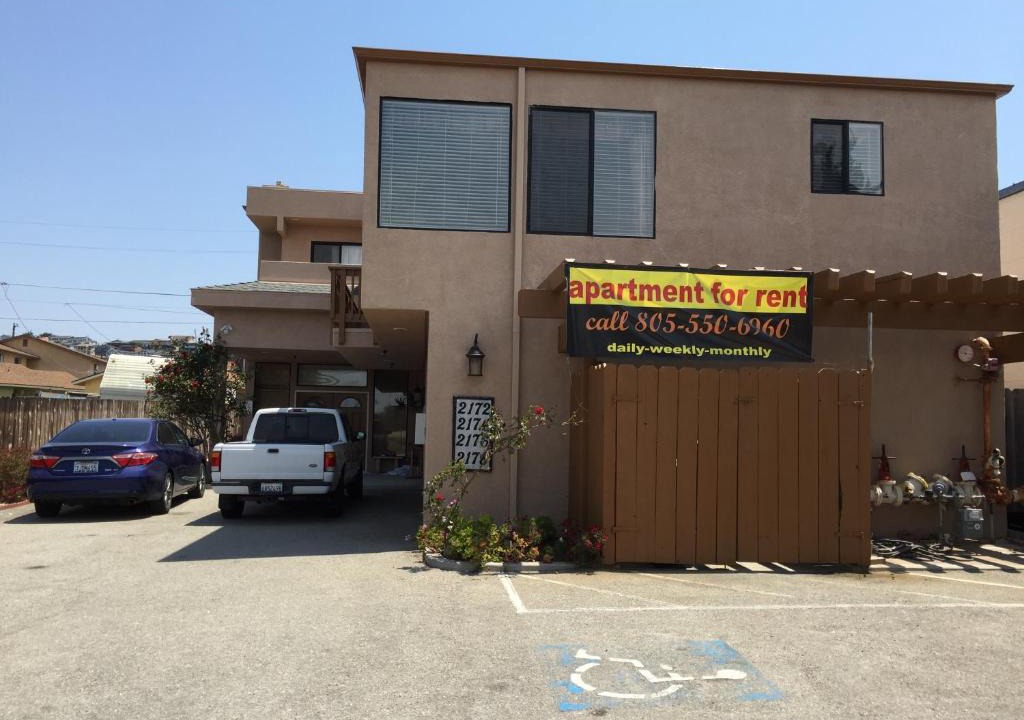 Morro Bay Apartment | 2172 main st