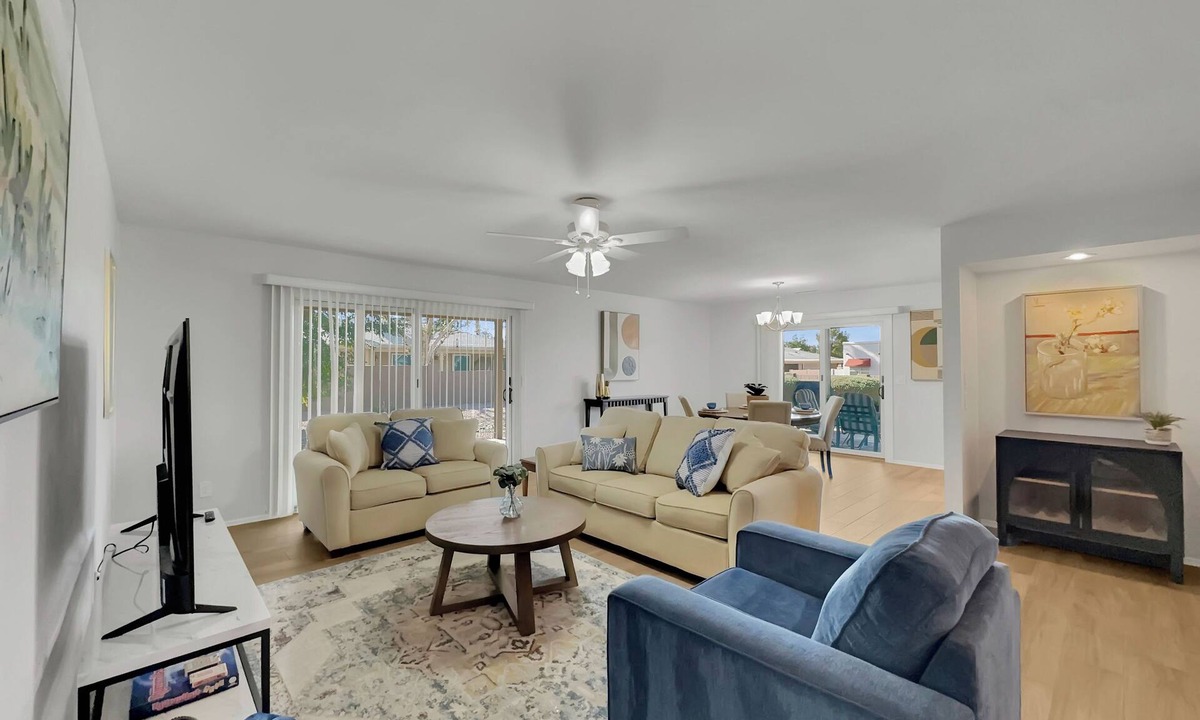 Cottonwood House | 2BR Sun Lakes w Sunset Views, Covered Patios, Pickleball and Pool Access