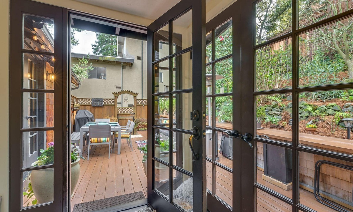 Mill Valley House | 3-bedroom vacation home just 11 minutes to San Francisco Bay