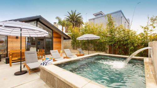 Village of La Jolla House | 3 Blocks to Beach Private Pool Rooftop Patio Hamilton I II by AvantStay