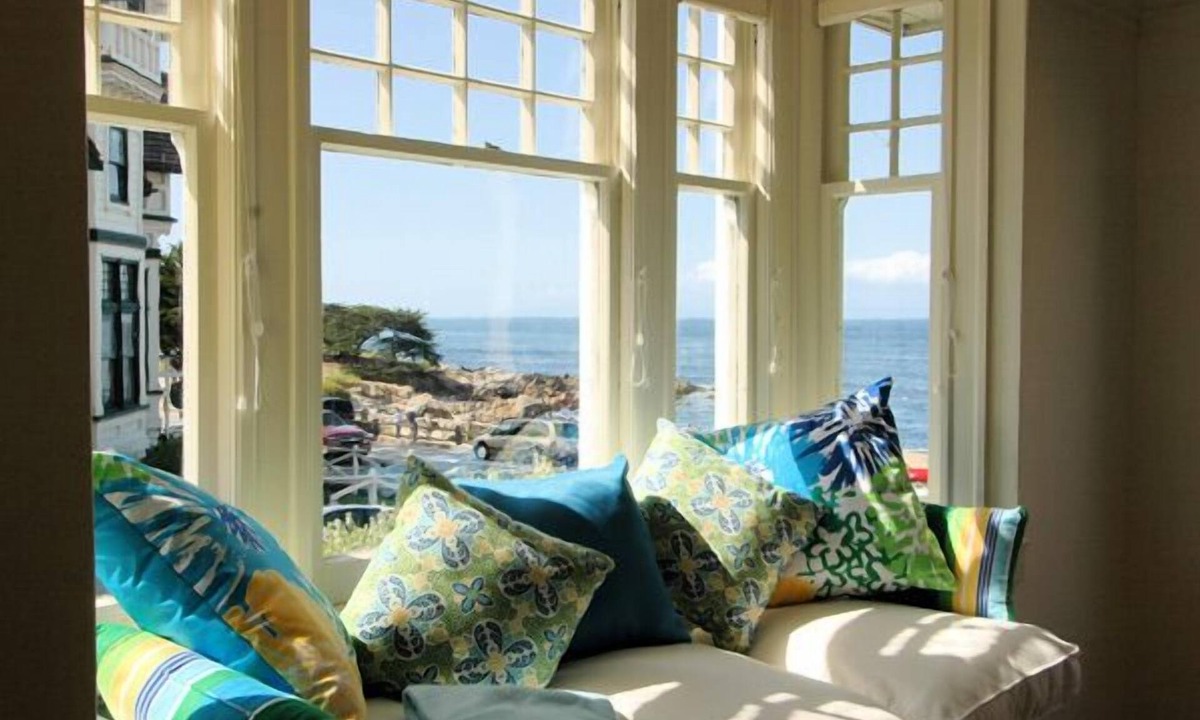 Pacific Grove House | 3118 Yellow House Main - Walk to the Aquarium!
