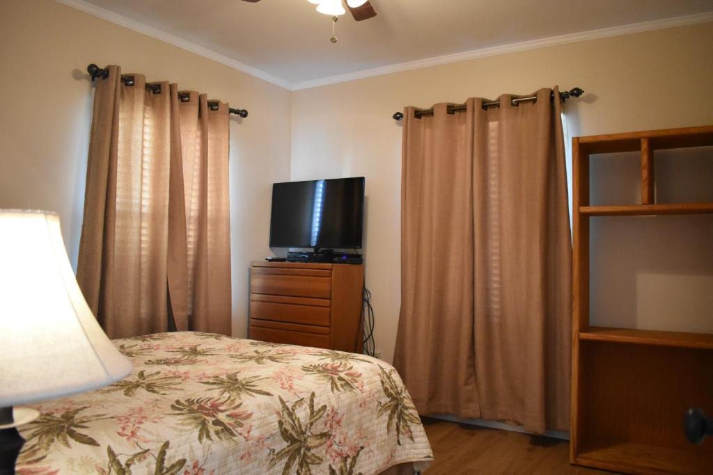 Downtown House | 340 Hollister