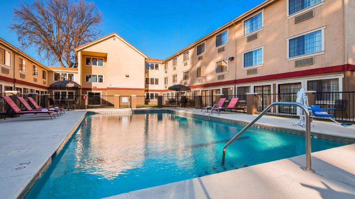 Atascadero Hotel | 35 m² Hotel ∙ 127 guests