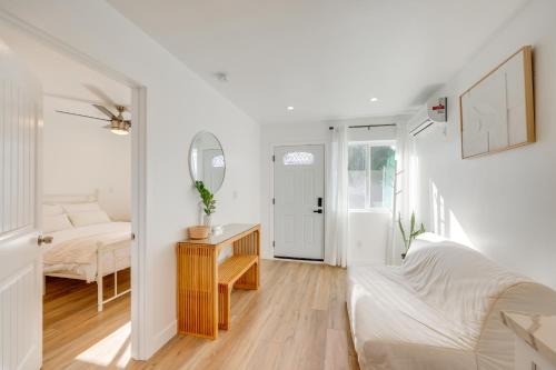 Chino Apartment | 35 Mi to LA: Modern Apartment in Chino!