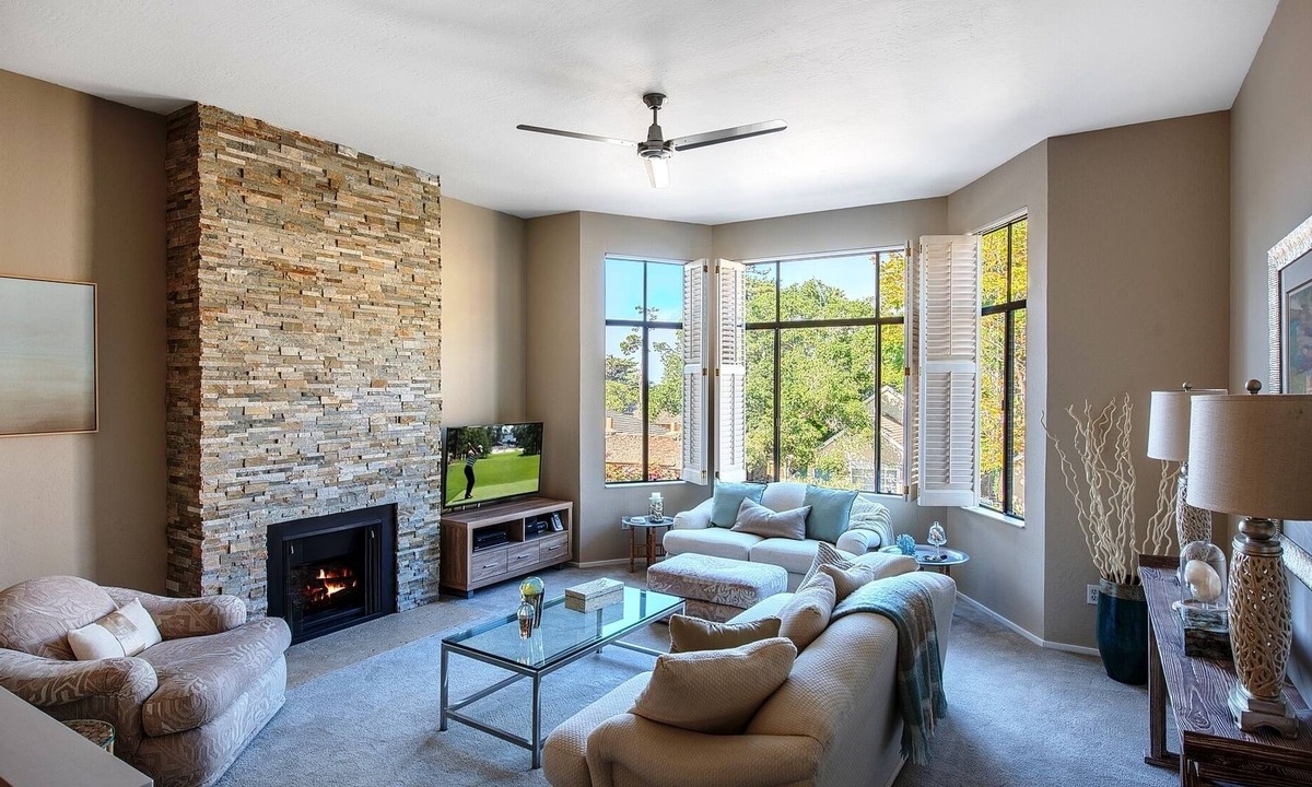Northwest Carmel Condo | 3706 Carmel Hideaway ~ Luxurious! Walk Everywhere Downtown Location!