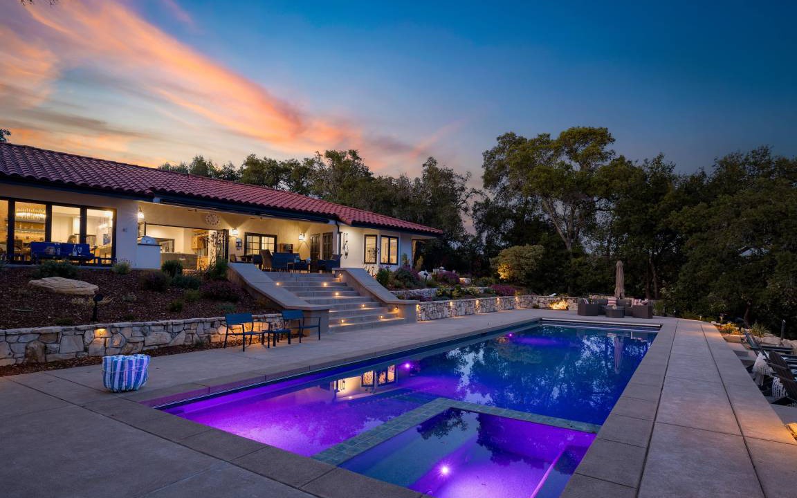 Adelaida Villa | 371 m² Villa ∙ 6 bedrooms ∙ 14 guests