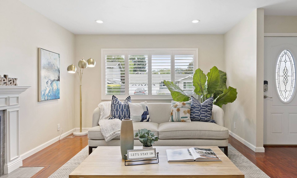 Santa Clara House | 3B SFH, Comfy Beds, King RM, Yard, Fast WiFi and AC, Near Levi's