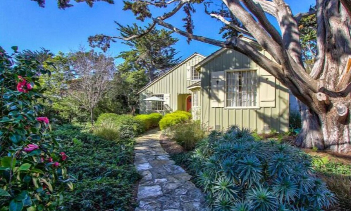Carmel Point House | 4029 Casa Isabella - Carmel Point Cottage