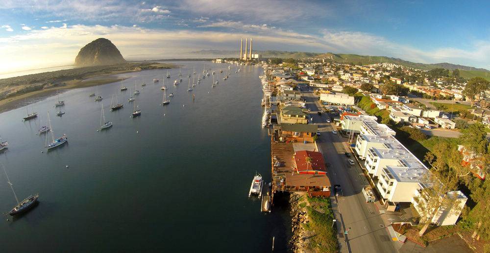 Morro Bay Hotel | 456 Embarcadero Inn & Suites