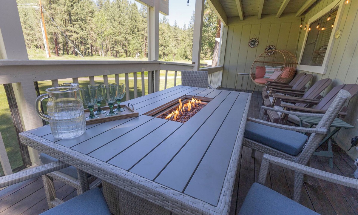 Plumas Eureka Estates House | 4th Fairway Retreat Overlooking the Feather River + A/C & EV Charger