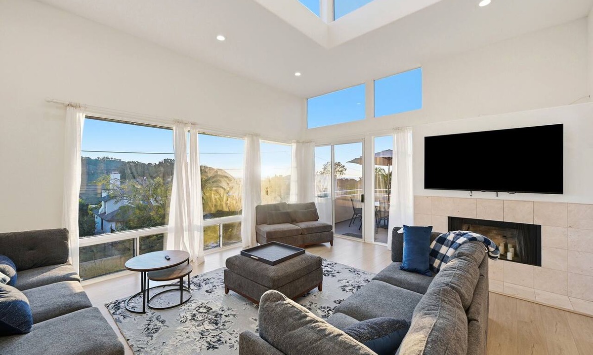 Del Mar Heights House | 5-BR Luxury Del Mar Retreat – Near Torrey Pines Beach
