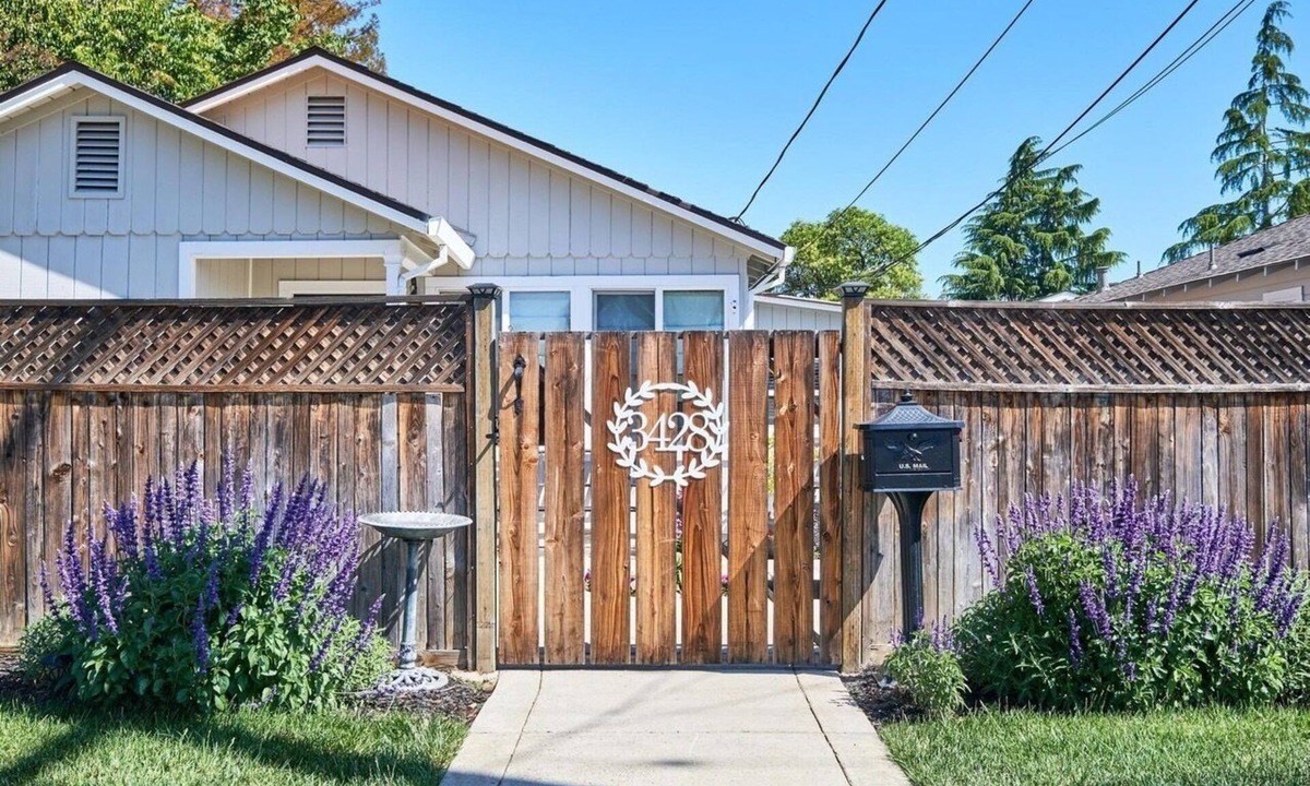 Livermore House | 5 minutes to Downtown Livermore - Cozy home