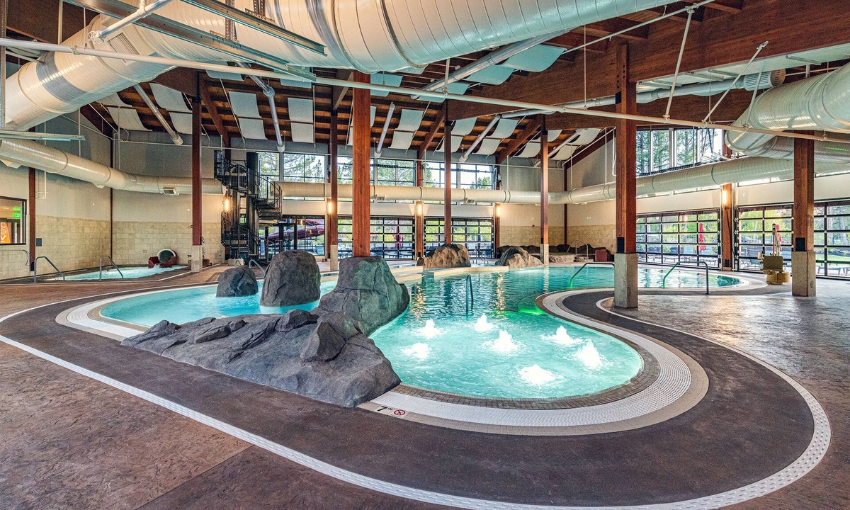Tennis Village Condo | 51 Tennis Village | 2 BR / 2 BA, Sleeps 6