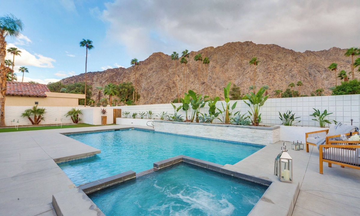 Indian Wells House | 55 + Indian Wells Retreat: Private Pool & Spa!
