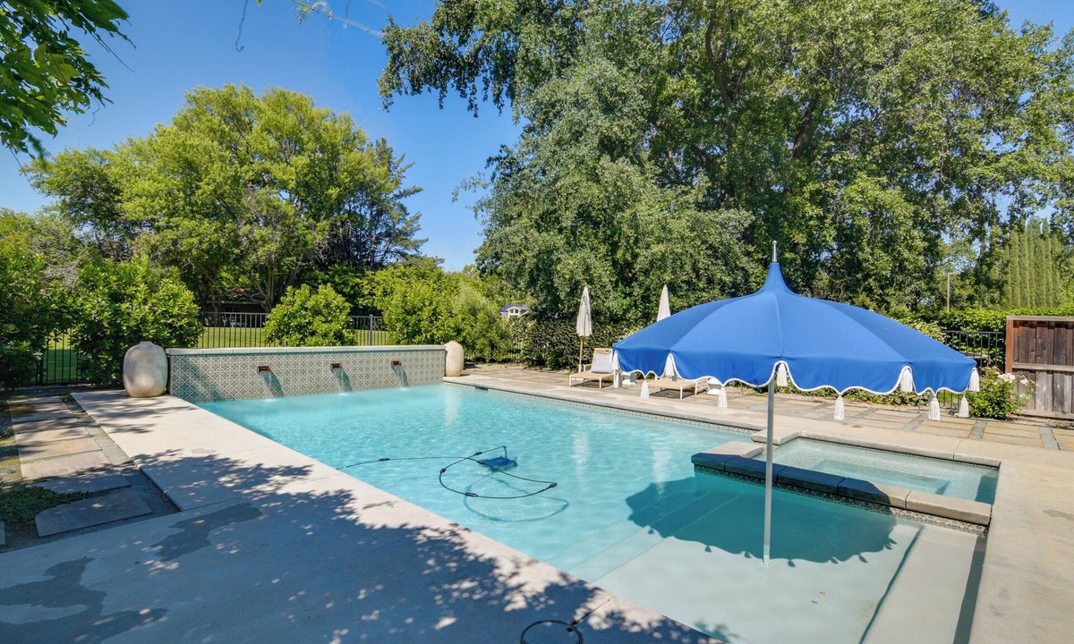 Chico House | 6 Mi to Dtwn Chico! Luxe Art-Filled Oasis w/Patio