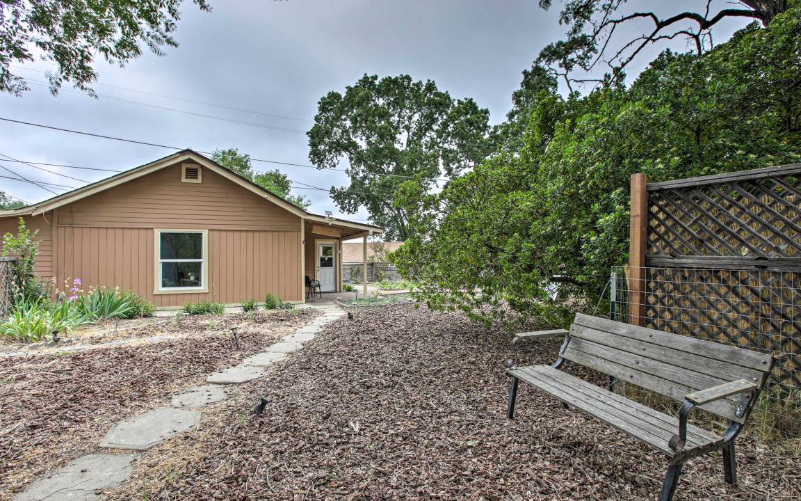 Atascadero Cottage | 62 m² Cabin ∙ 2 bedrooms ∙ 3 guests