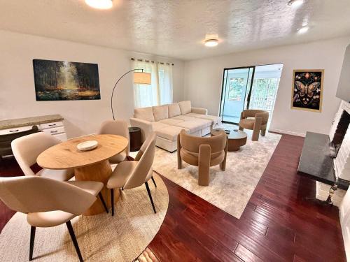 Sandy House | 8-BR Luxury Home Near Little Cottonwood Canyon