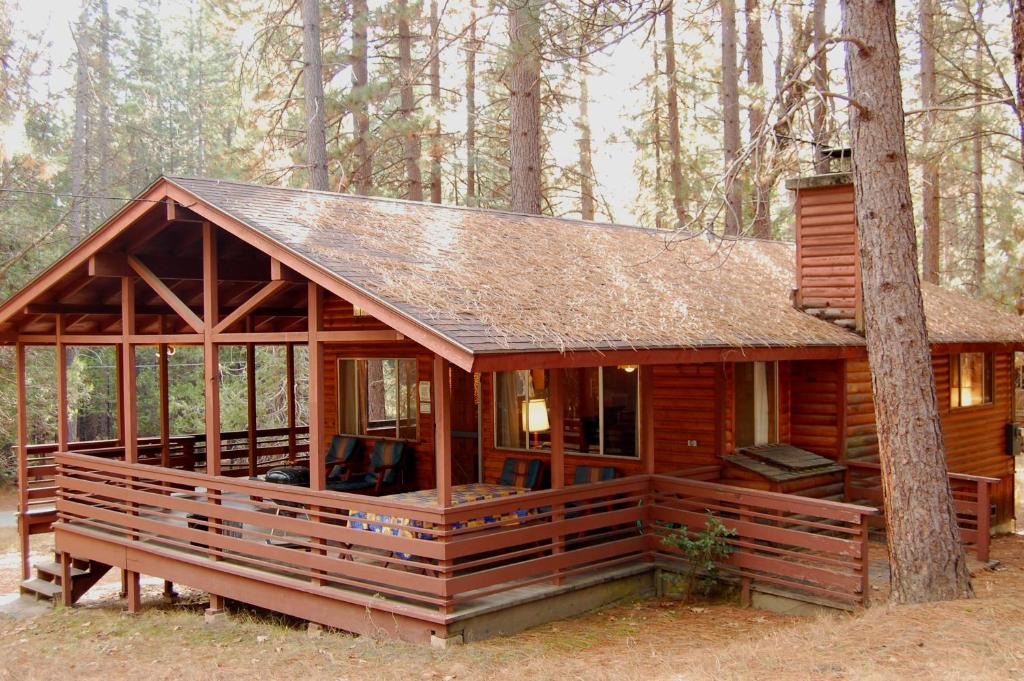 North Wawona House | 84 Hastings Hideaway
