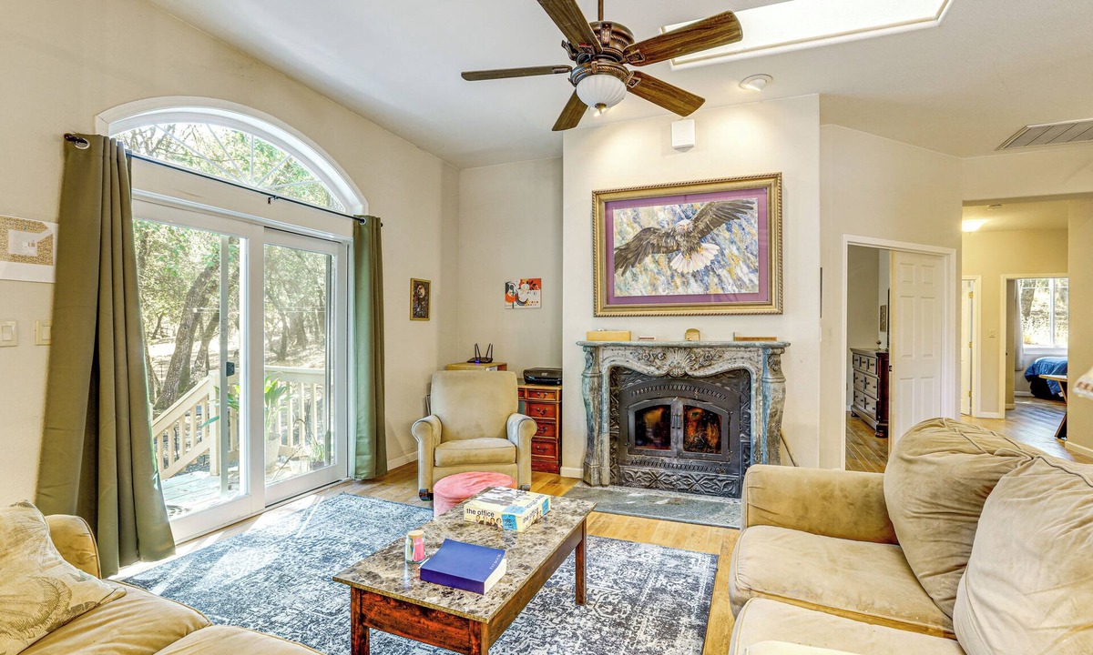 Shenandoah Valley House | All-Season Outdoor Base Camp: Gold Country Home!