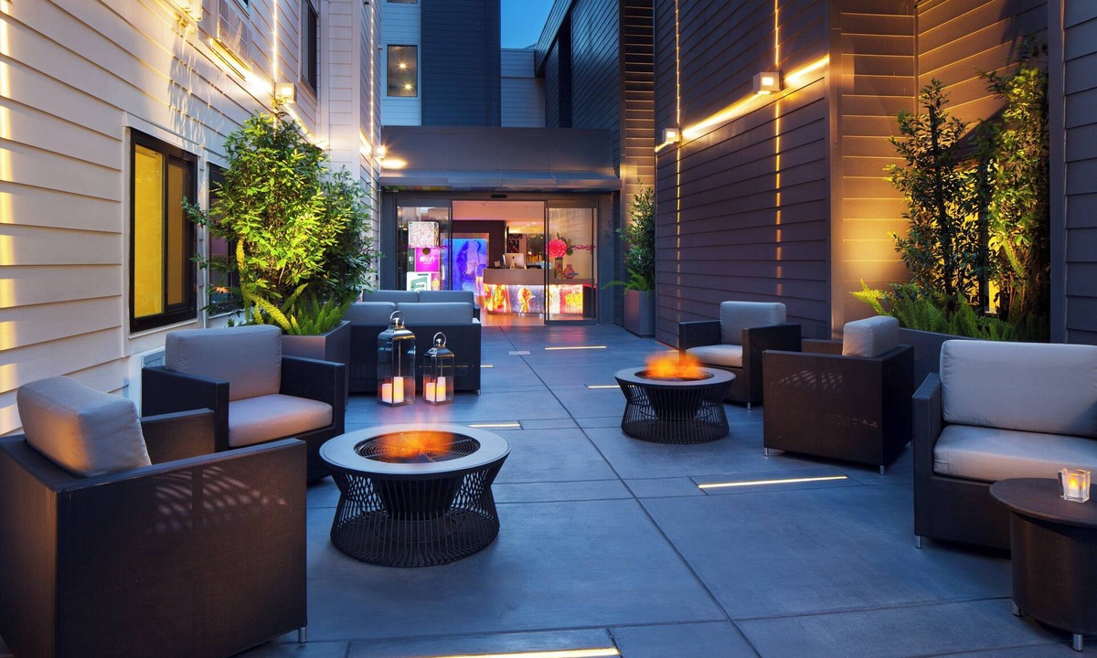 Heritage District Hotel | Aloft by Marriott Sunnyvale