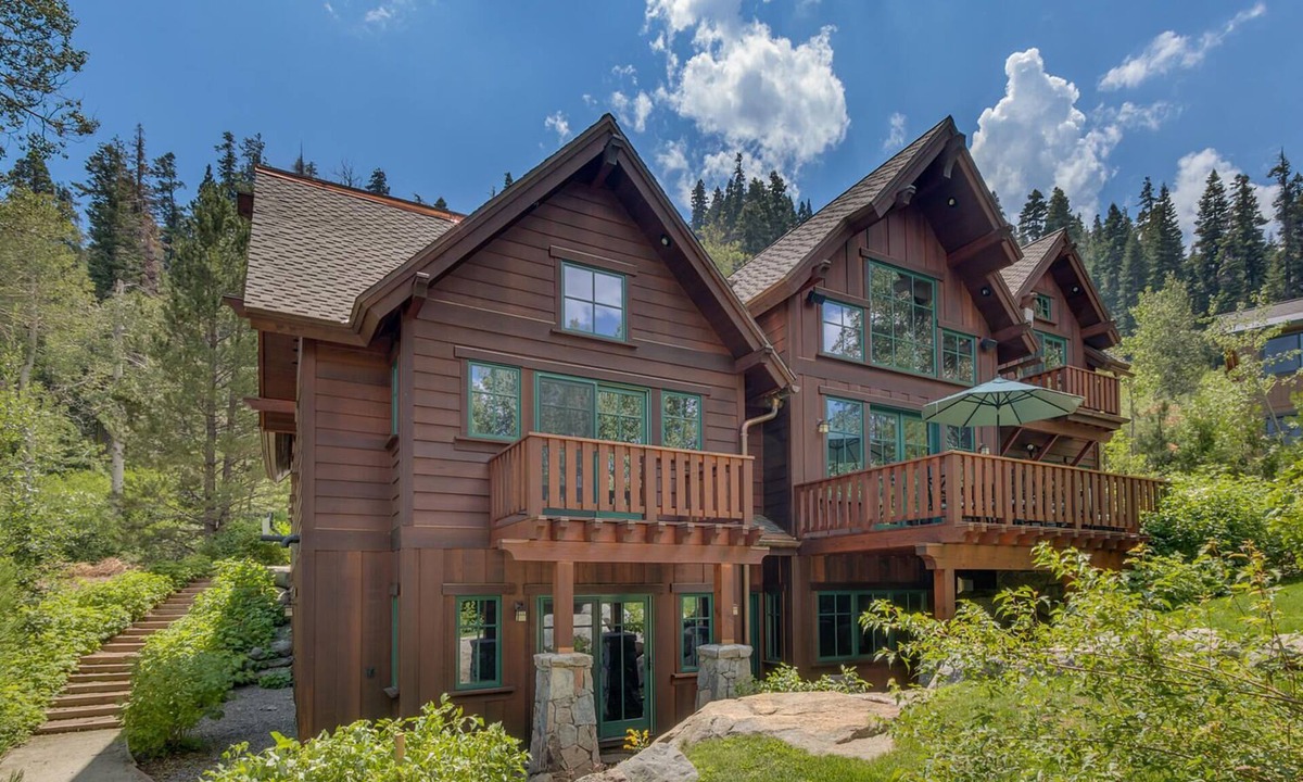 Olympic Valley House | Alpine Perfection - TLUXP