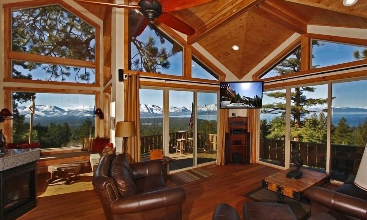 South Lake Tahoe House | Amazing Views! Luxury Retreat-Sleeps 14 Choose "Contact Owner" before booking!