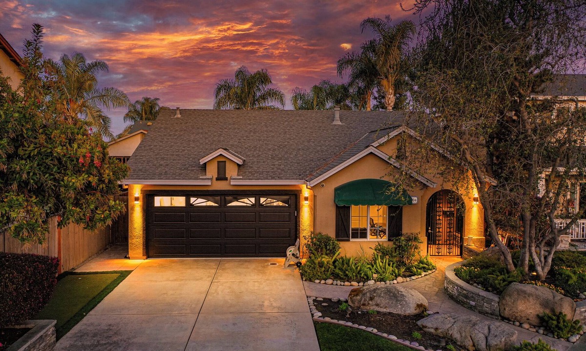 Turlock House | An upscale, pet-friendly three-bedroom Turlock retreat