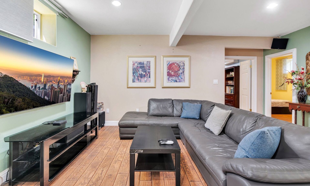 Roosevelt Park Apartment | Apartment in downtown SJ