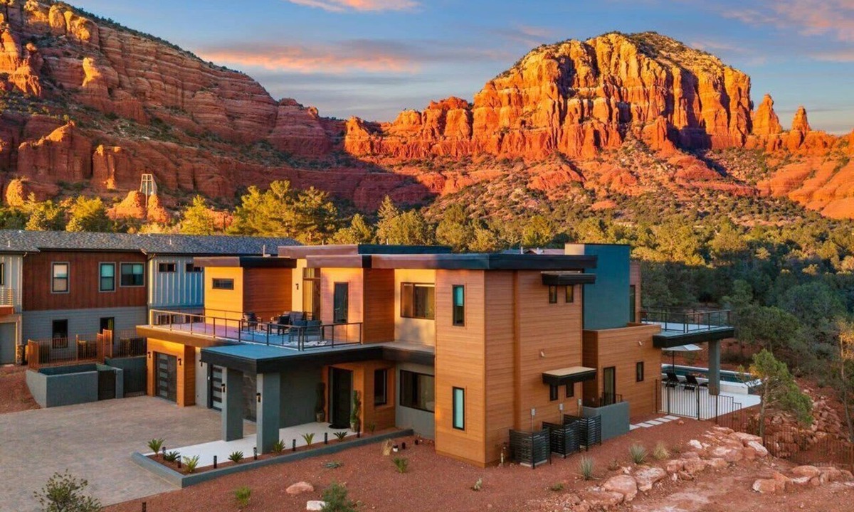 Sedona House | Architectural Sedona Escape | Pool, Spa, Red Rock Views, Indoor-Outdoor Living