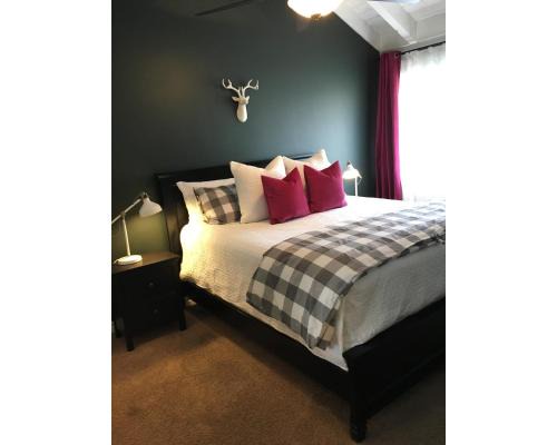 Hermosa Village Apartment | Arendelle by Funtierland Vacation Rentals