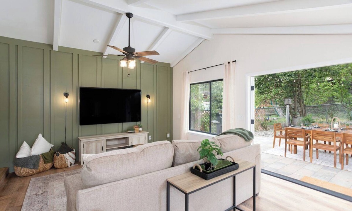 Atascadero House | Atascadero Retreat by Lake w/Game Room!