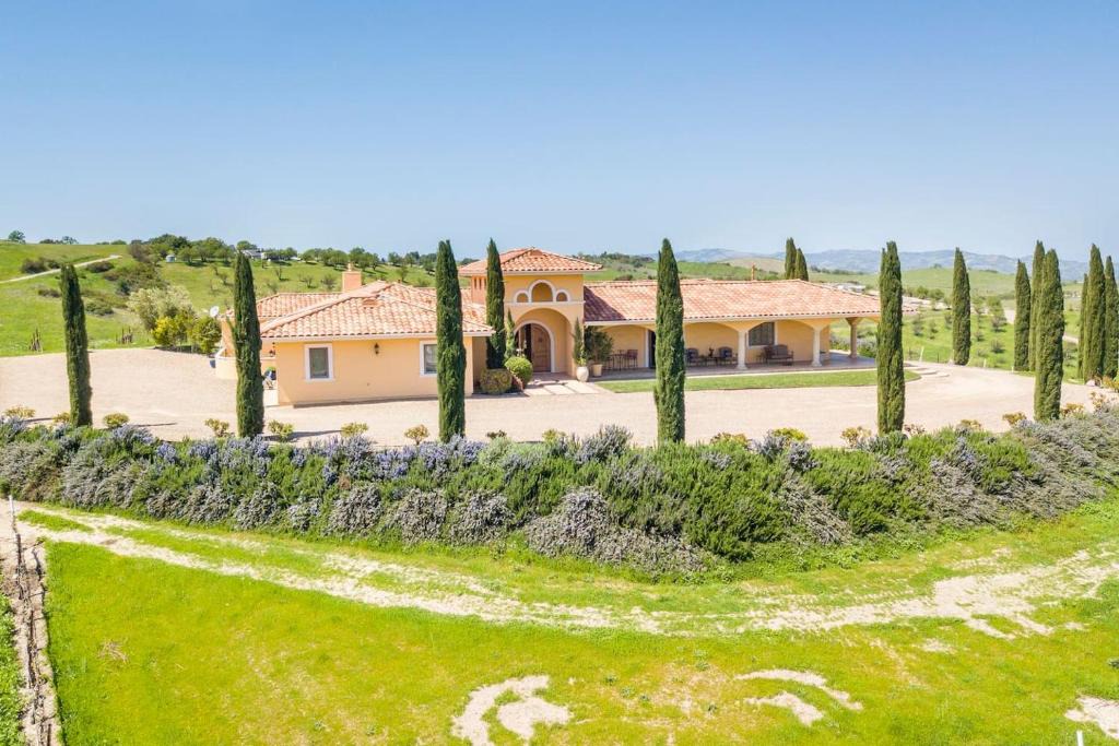 Templeton Villa | Aterno Estate & Vineyard, Main House & Guest House