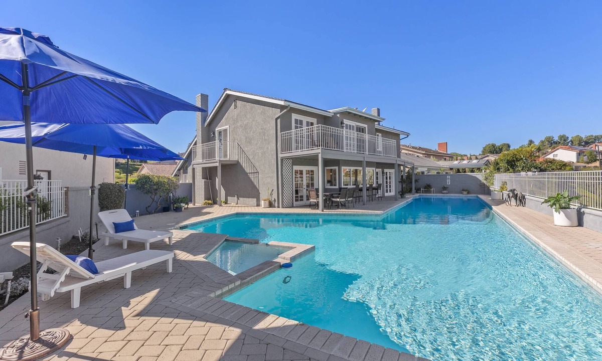 Mission Viejo House | Athena Aquatic Retreat at Lake Mission Viejo - large pool home