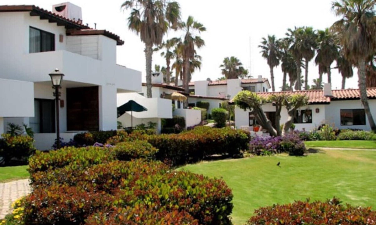 La Paloma Condo | Azure Horizon Rosarito | Coastal Luxe Sanctuary Steps from the Beach