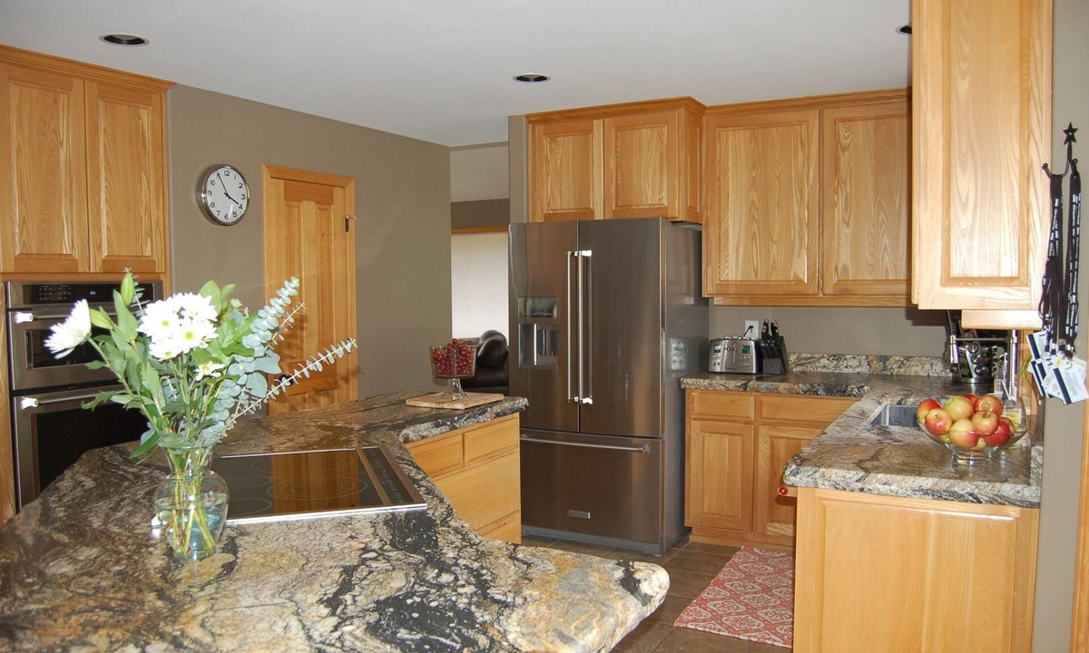 Sunriver House | Beautiful 4 Bedroom Renovated Home with A/C; 10 SHARC Passes