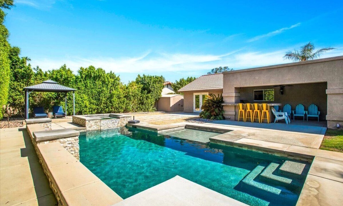 Bermuda Dunes House | Beautiful and Private 4 Bedroom Private Pool Home
