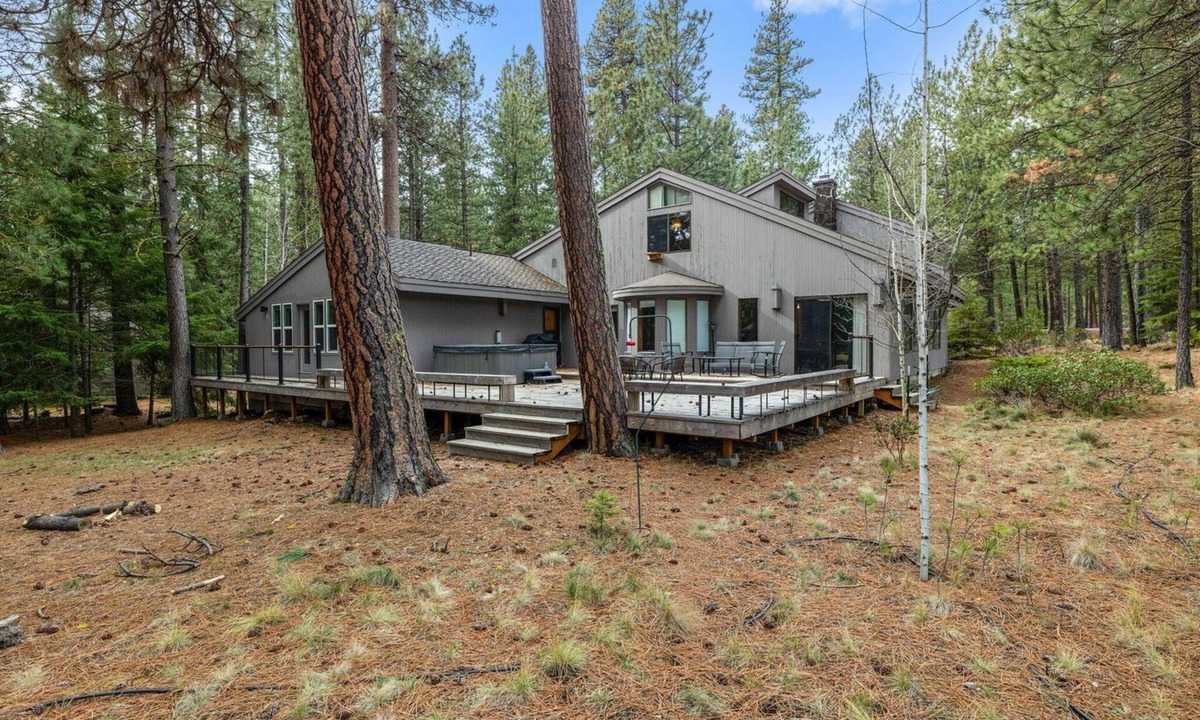 Black Butte Ranch House | Beautiful Golf Home in Black Butte Ranch Oregon