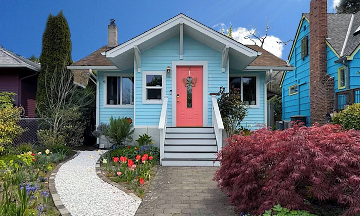 West Seattle Junction House | Beautiful Historical 1919 Craftsman, Kismet House