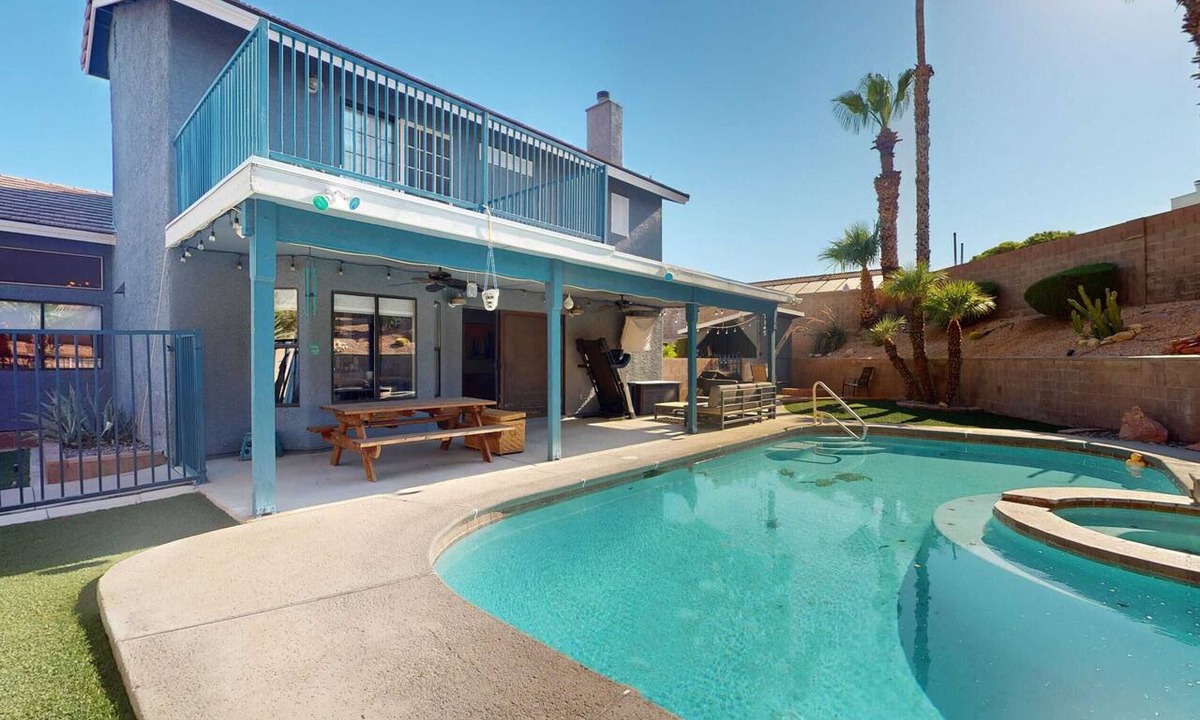 Paradise House | Beautiful Modern Home with Pool in Prime Strip Location